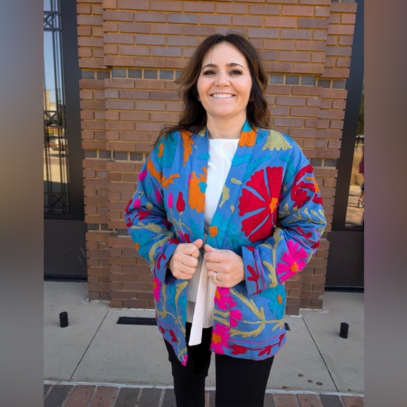 Embroidered Floral Jacket - Picture 2 of 5